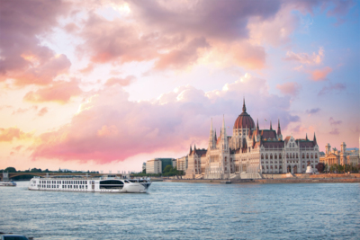 UW-MT-Exterior-Budapest-10062